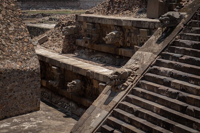 Teotihuacán 3 Pyramids Tour with Cave Breakfast + Transportation - Stop 3: Teotihuacán Archaeological Zone and the Sun/Moon Pyramid Walk