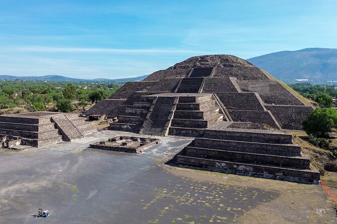 Teotihuacan Early Access Guided Tour with optional Lunch - Why Teotihuacan at Dawn Feels Different (Avenue of the Dead, Walls, and Light)