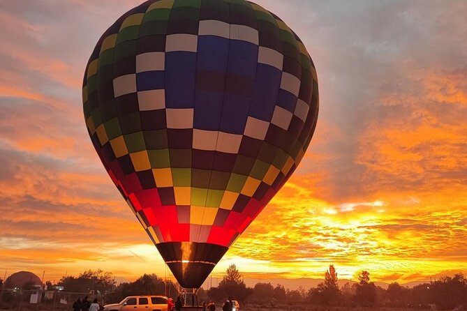 Teotihuacan Hot Air Balloon Flight - The 4:30am meet-up: where to be and what to expect