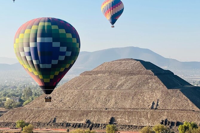 Teotihuacan Hot Air Balloon Flight - Small group size (up to 26): why this helps your experience