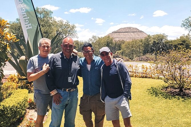 Teotihuacán: Private Tour from Mexico City - Entering the Zona Arqueológica: how the walking tour works
