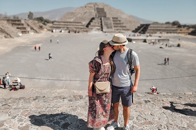 Teotihuacán: Private Tour from Mexico City - Palaces and murals: where the story gets less simple