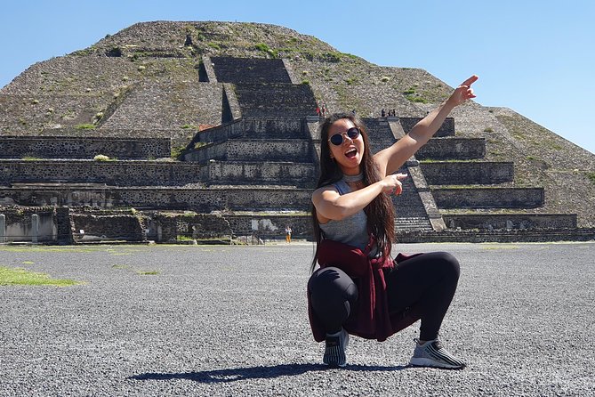 Teotihuacan pyramids morning or afternoon without tourist traps - Getting there and back: comfortable A/C transport from CDMX