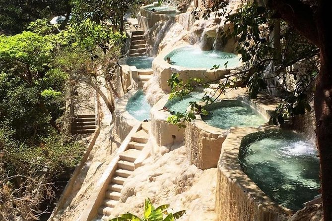 Travel to Tolantongo: Transportation and tickets - What Makes Tolantongo Different From a Typical Hot Springs Day