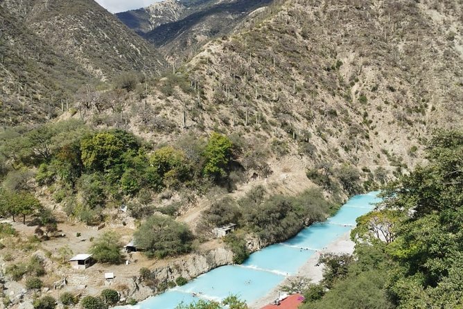 Travel to Tolantongo: Transportation and tickets - Meet at Roma Sur: the early start that sets up your park time