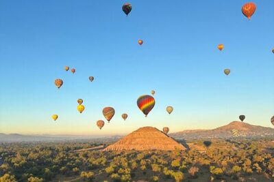 Unforgettable Balloon Flight + Tour of Teotihuacan - From pickup to registration: the part that sets the tone