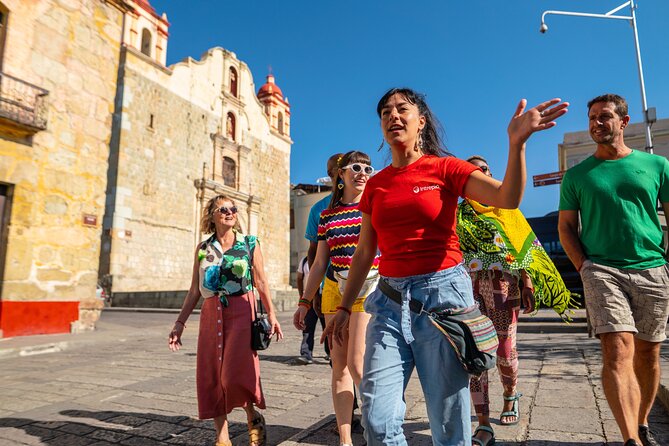 Unlock Teotihuacan Pyramids: Private Tour & Delicious Local Lunch - Casa de los Azulejos meet-up: starting where people actually go