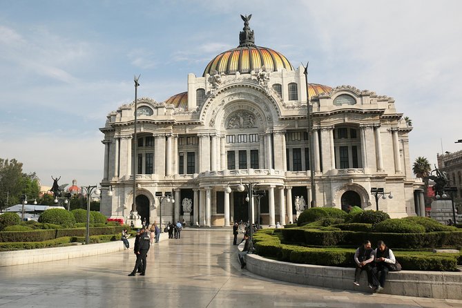 Xochimilco, Coyoacan and Frida Kahlo with Optional Lunch - Should you book this Xochimilco and Coyoacán tour?