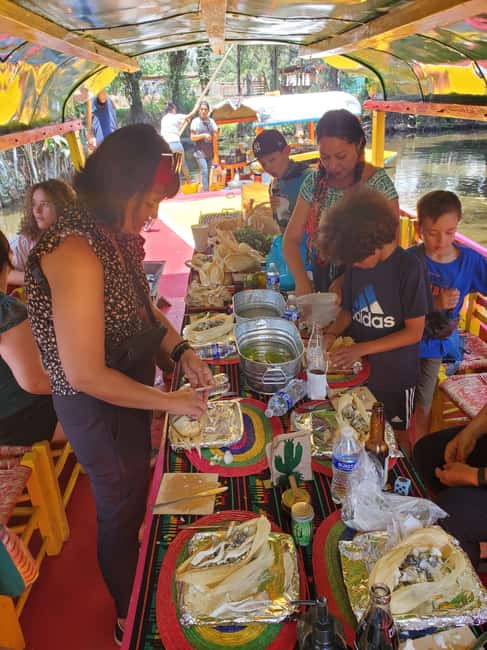 Xochimilco: Market, Food and Nature ¡All included! Tour - Xochimilco without the party-boat script