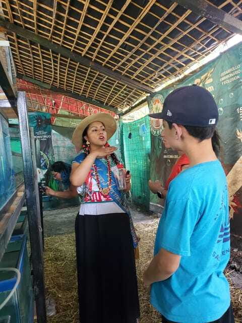 Xochimilco: Market, Food and Nature ¡All included! Tour - Cooking tlapique on the boat: hands-on, then eat what you made