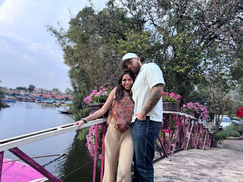 Xochimilco: Tequila tasting (unlimited) and cultural party on a boat - The tasting games: tequila choices, mezcal flavors, and prizes