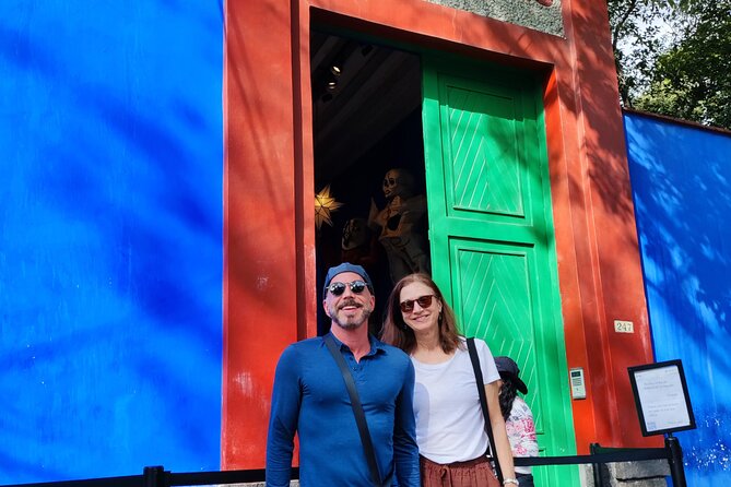 Xochimilco Tour & Frida Kahlo Museums - The guides: what you should look for on your day